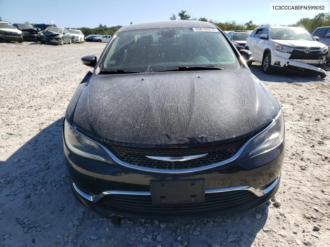 2015 Chrysler 200 Limited VIN: 1C3CCCAB0FN599052 Lot: 69618374