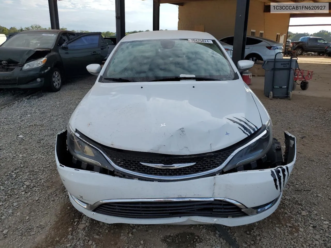 1C3CCCAB1FN620927 2015 Chrysler 200 Limited