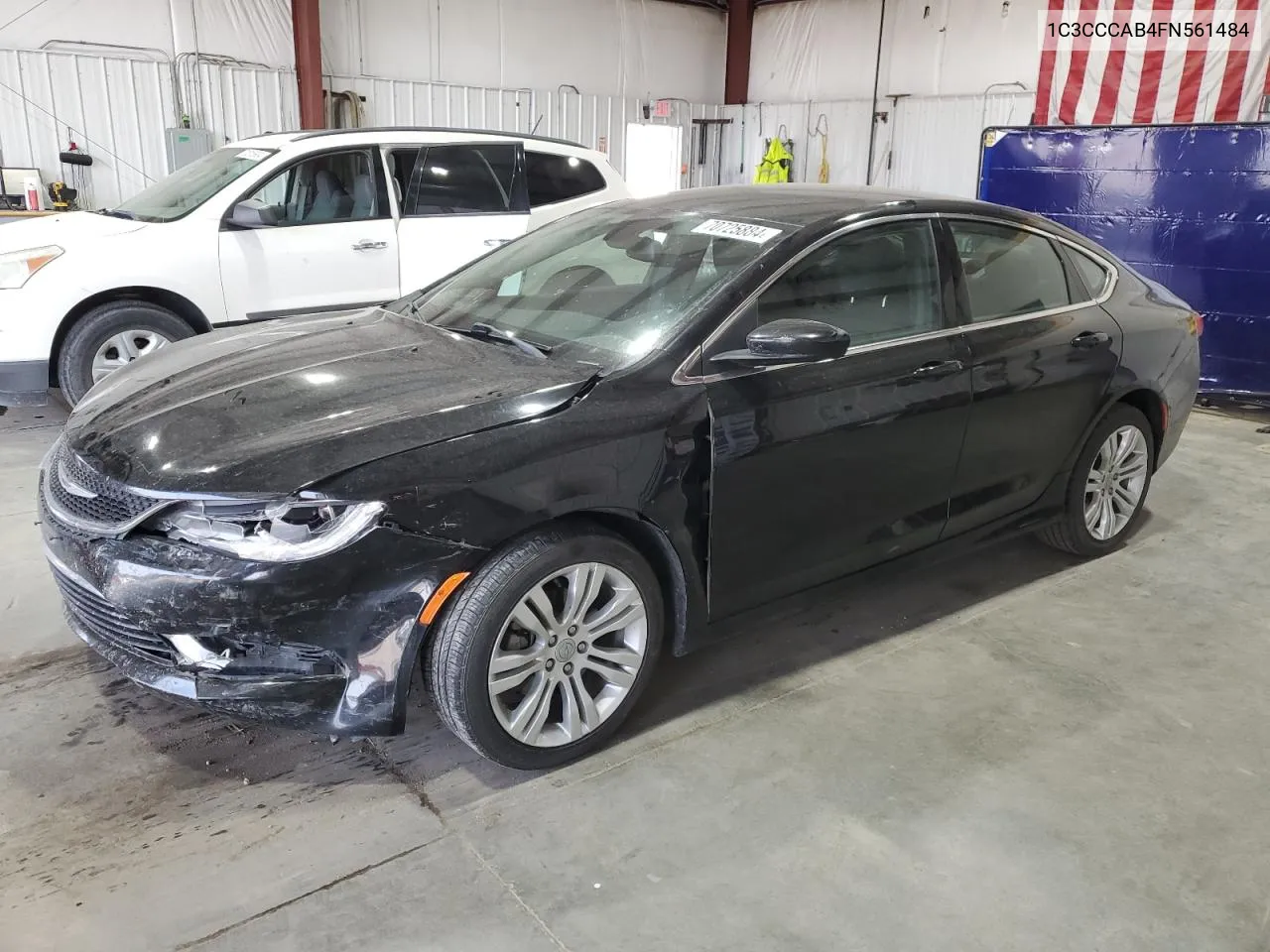 2015 Chrysler 200 Limited VIN: 1C3CCCAB4FN561484 Lot: 70725884