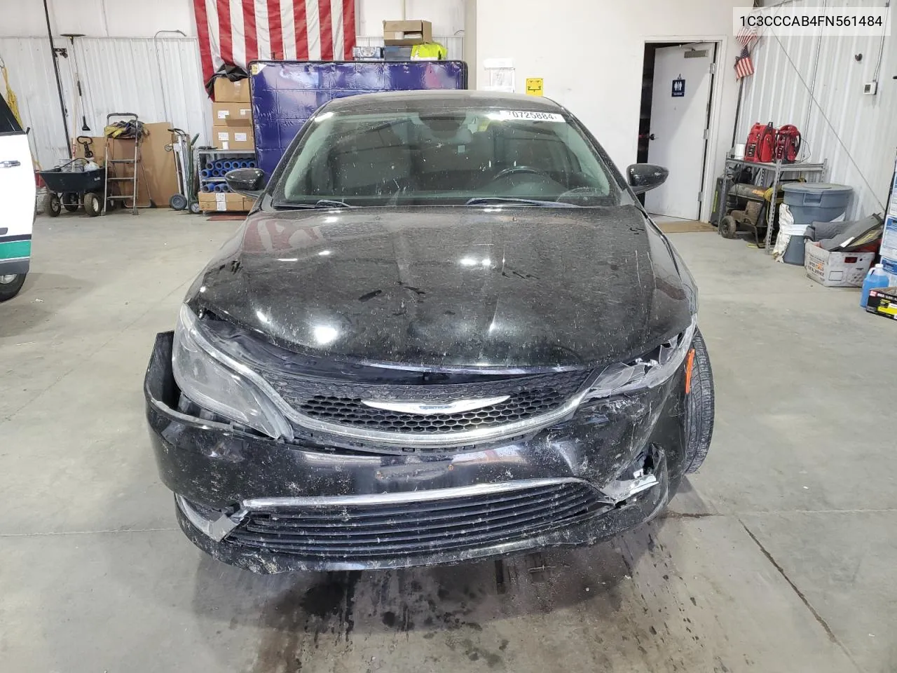 2015 Chrysler 200 Limited VIN: 1C3CCCAB4FN561484 Lot: 70725884