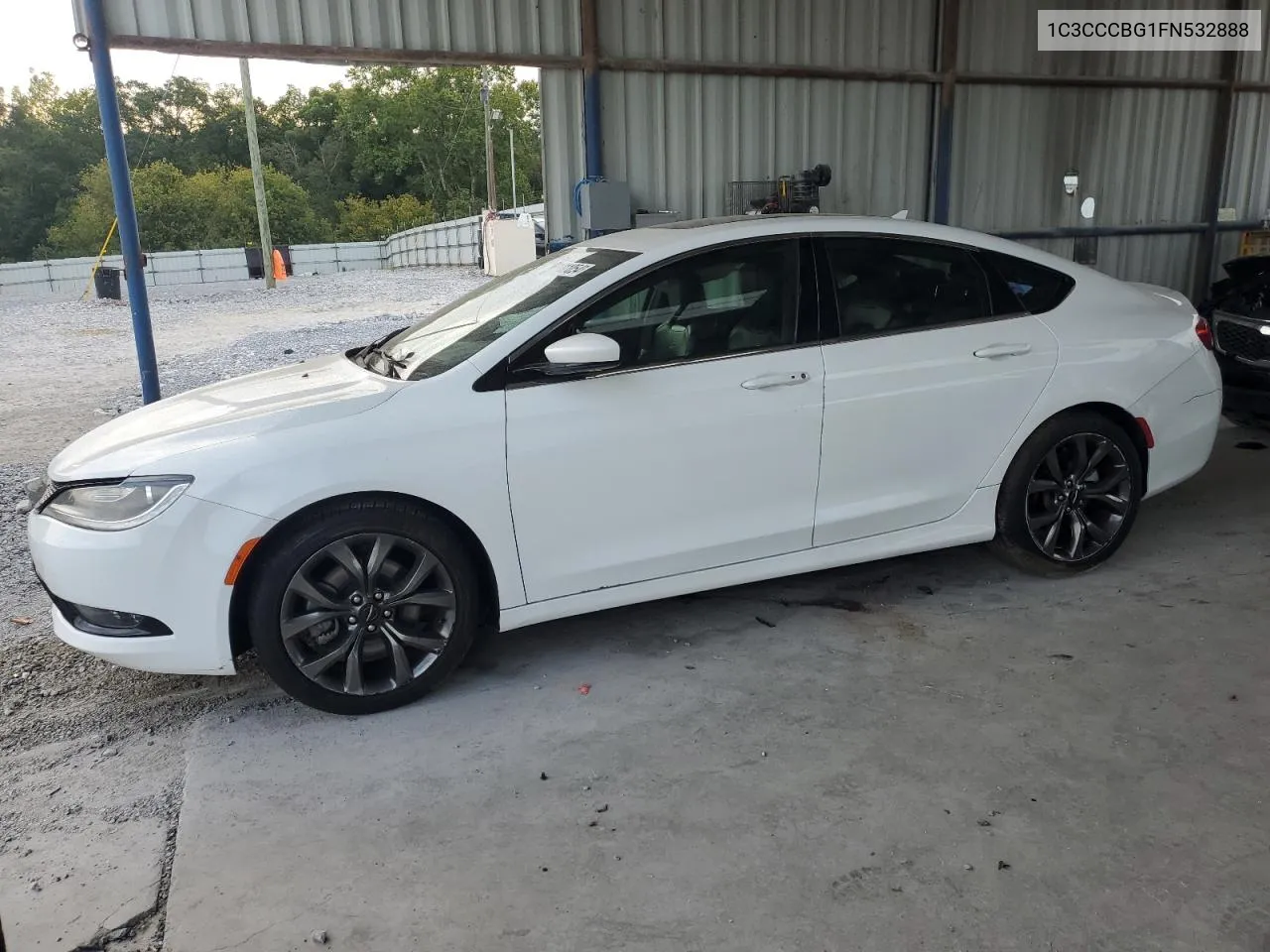 2015 Chrysler 200 S VIN: 1C3CCCBG1FN532888 Lot: 71011054