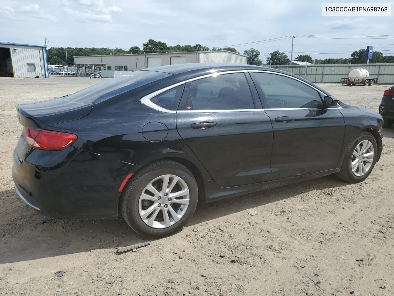 2015 Chrysler 200 Limited VIN: 1C3CCCAB1FN698768 Lot: 71011654