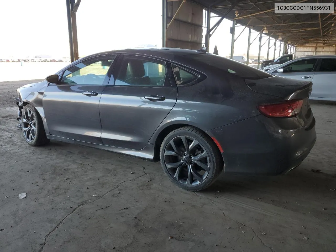 1C3CCCDG1FN556931 2015 Chrysler 200 S