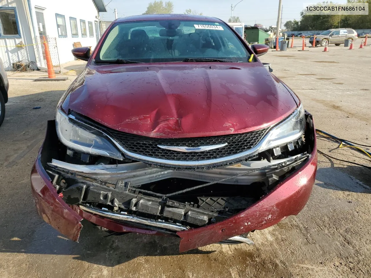 1C3CCCAB1FN686104 2015 Chrysler 200 Limited