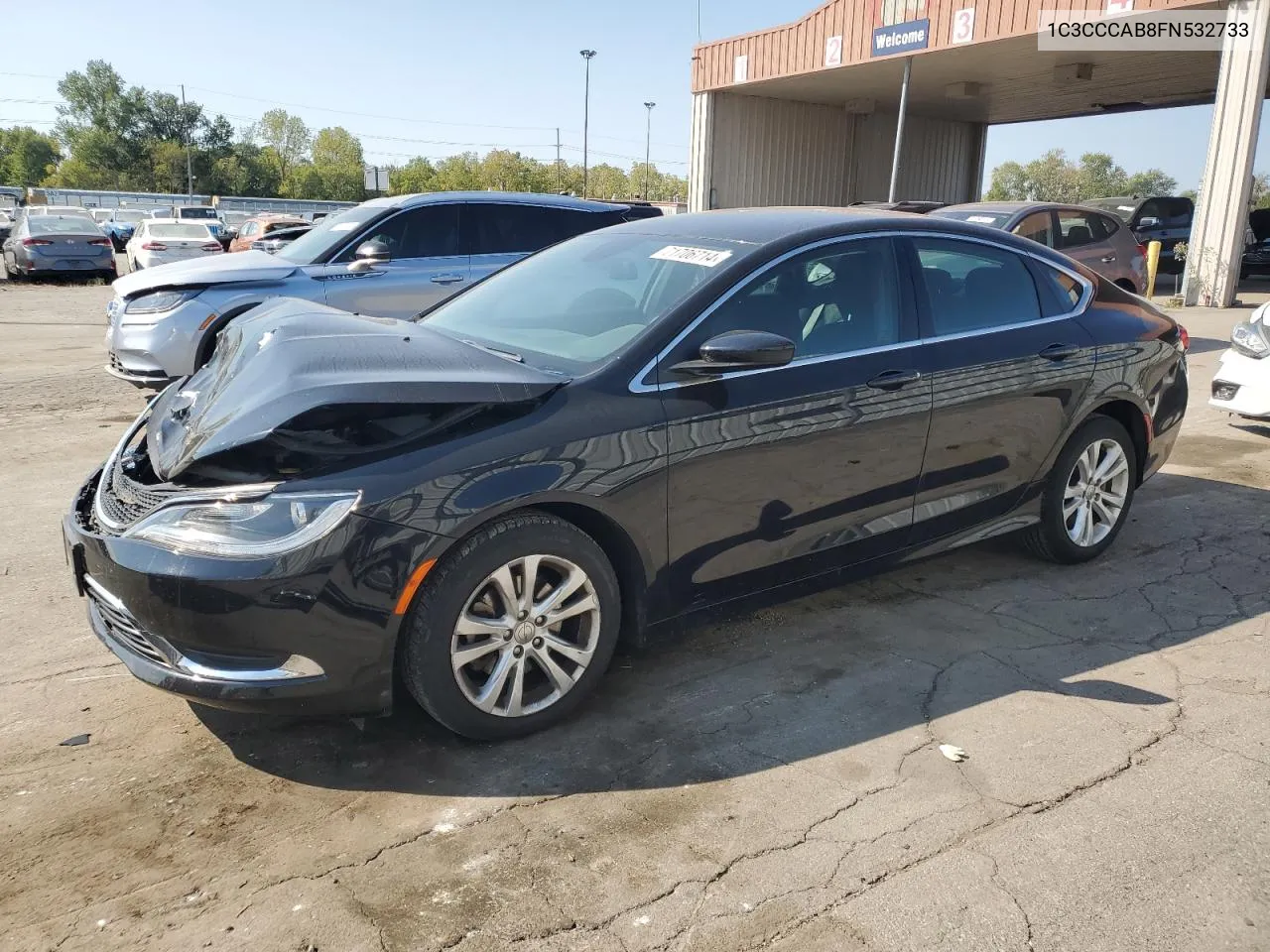 2015 Chrysler 200 Limited VIN: 1C3CCCAB8FN532733 Lot: 71706714