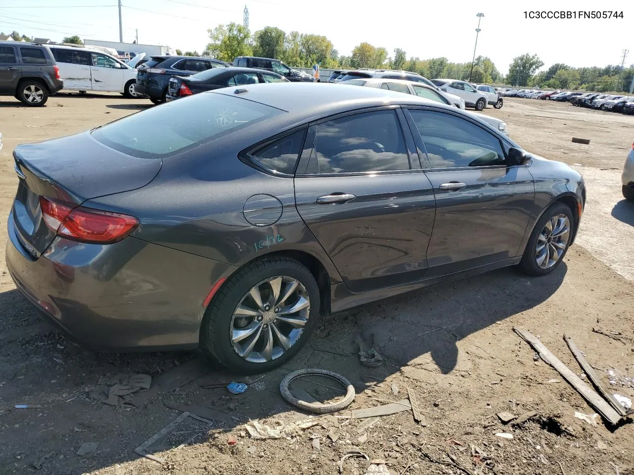 2015 Chrysler 200 S VIN: 1C3CCCBB1FN505744 Lot: 71712994