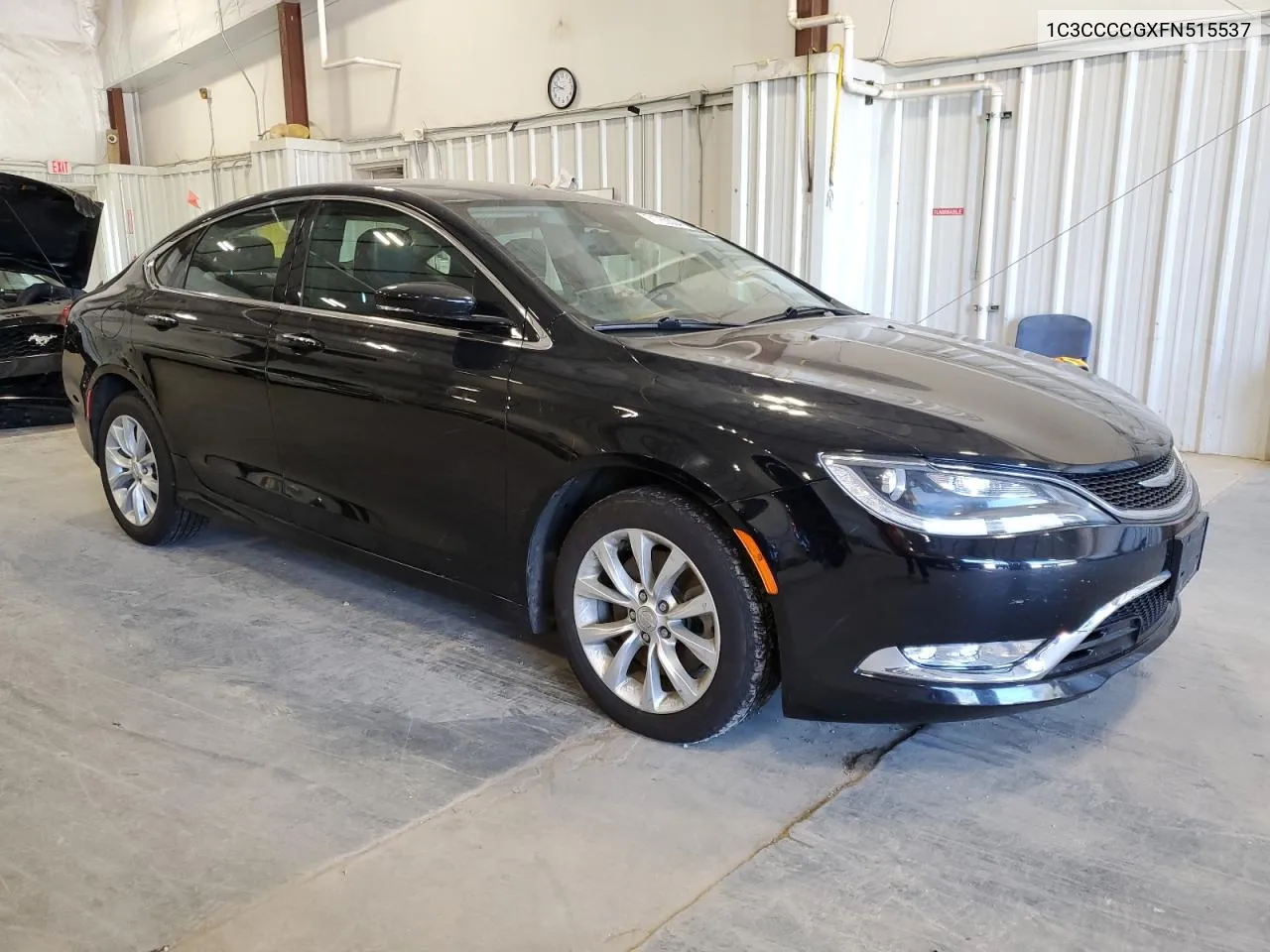 2015 Chrysler 200 C VIN: 1C3CCCCGXFN515537 Lot: 71760304