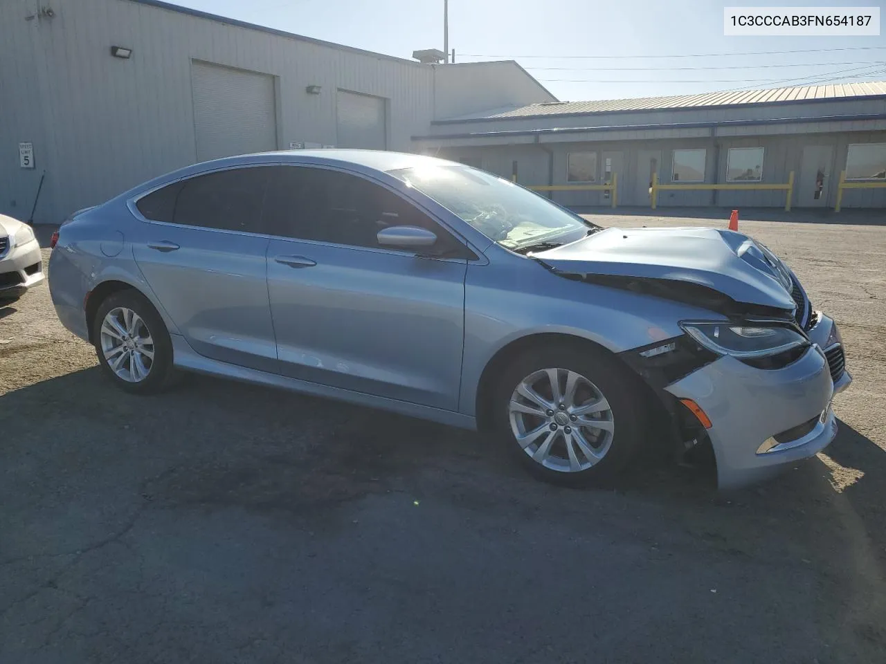 2015 Chrysler 200 Limited VIN: 1C3CCCAB3FN654187 Lot: 72205704