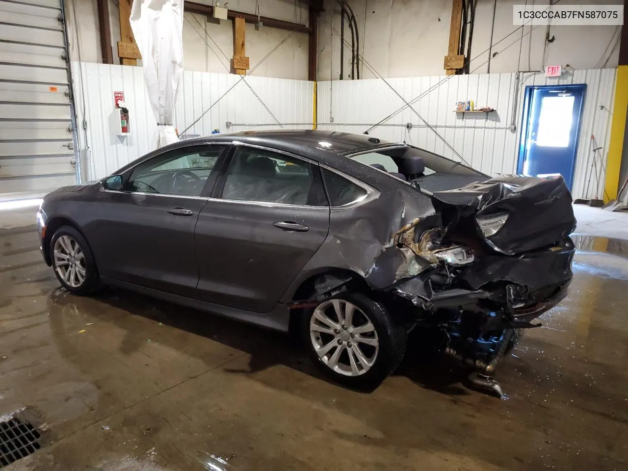 1C3CCCAB7FN587075 2015 Chrysler 200 Limited