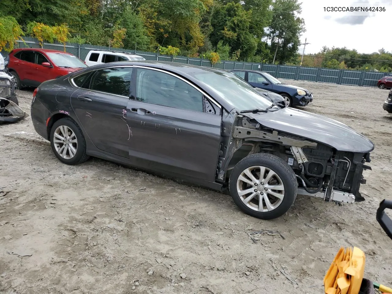 2015 Chrysler 200 Limited VIN: 1C3CCCAB4FN642436 Lot: 72629814