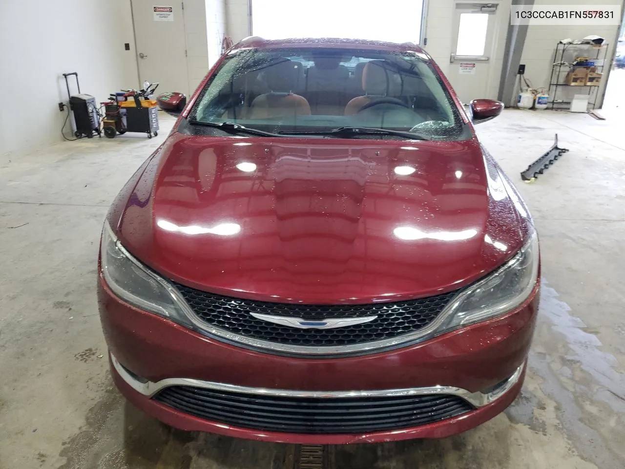 1C3CCCAB1FN557831 2015 Chrysler 200 Limited