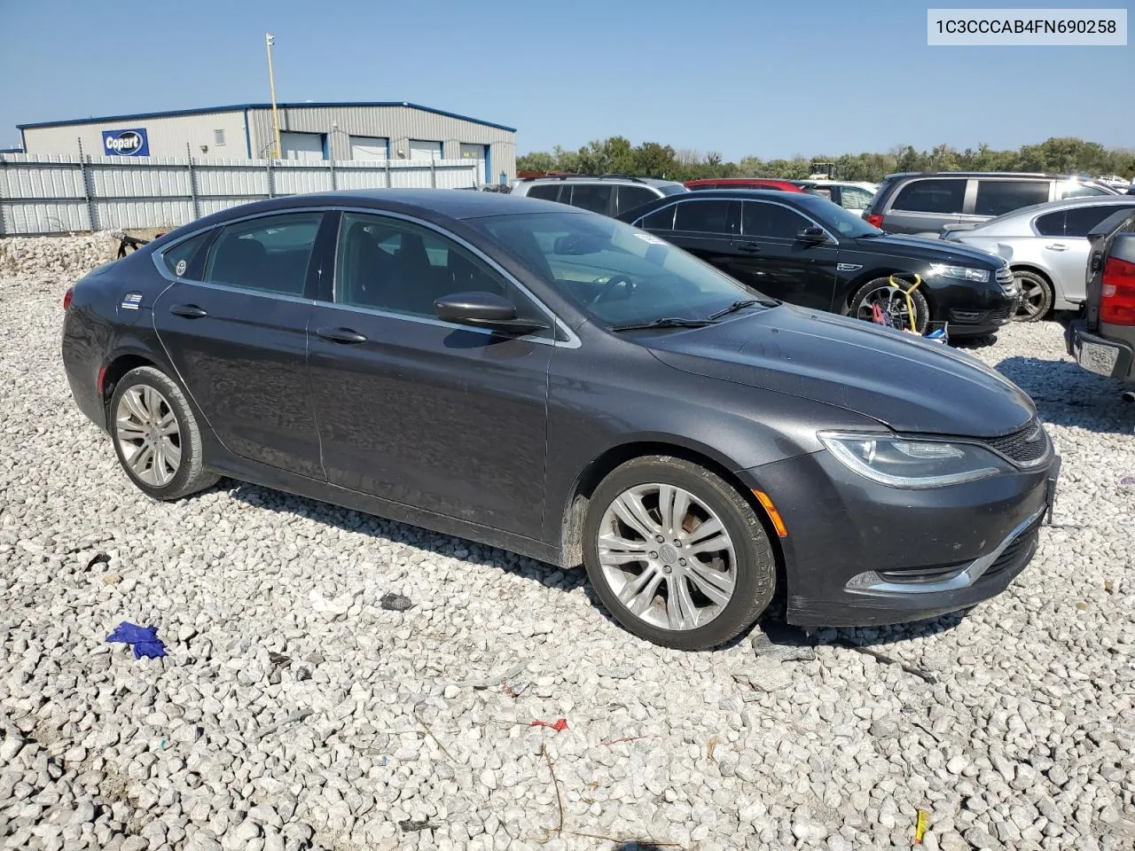 2015 Chrysler 200 Limited VIN: 1C3CCCAB4FN690258 Lot: 74999874