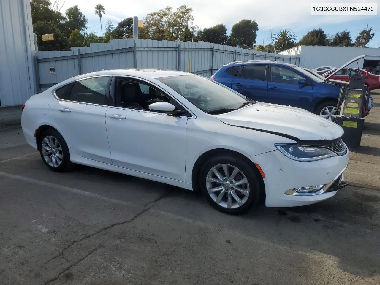 2015 Chrysler 200 C VIN: 1C3CCCCBXFN524470 Lot: 75489574