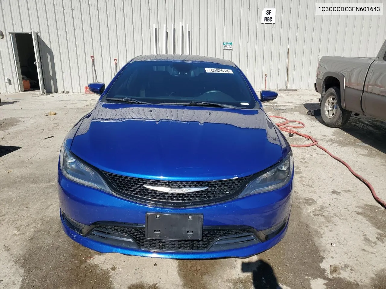 1C3CCCDG3FN601643 2015 Chrysler 200 S