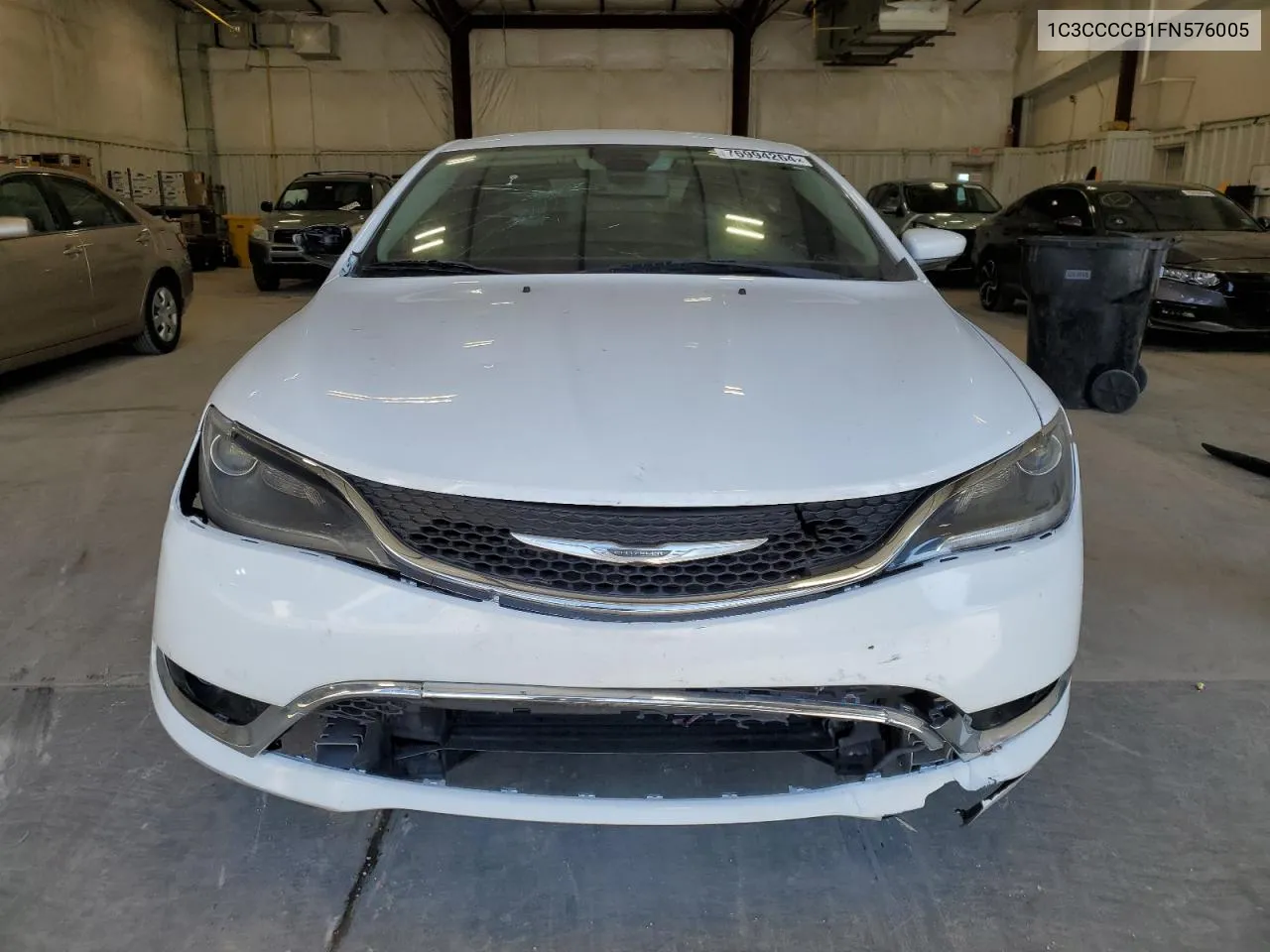 2015 Chrysler 200 C VIN: 1C3CCCCB1FN576005 Lot: 76994264