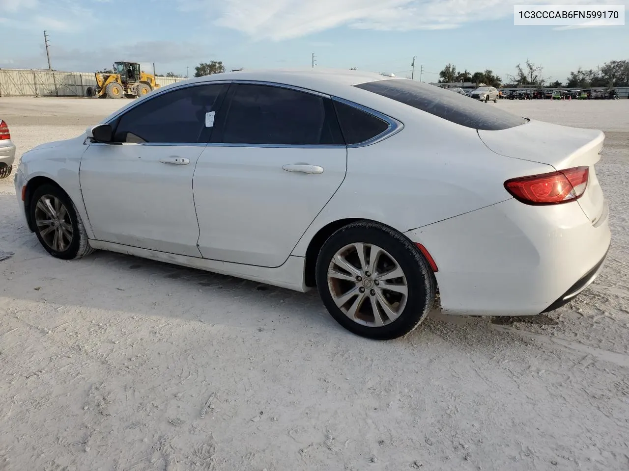 2015 Chrysler 200 Limited VIN: 1C3CCCAB6FN599170 Lot: 77008464