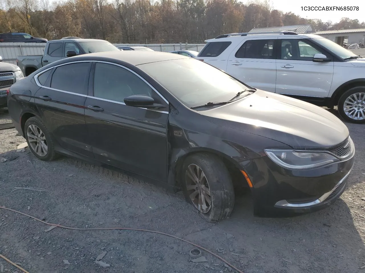 2015 Chrysler 200 Limited VIN: 1C3CCCABXFN685078 Lot: 77643424