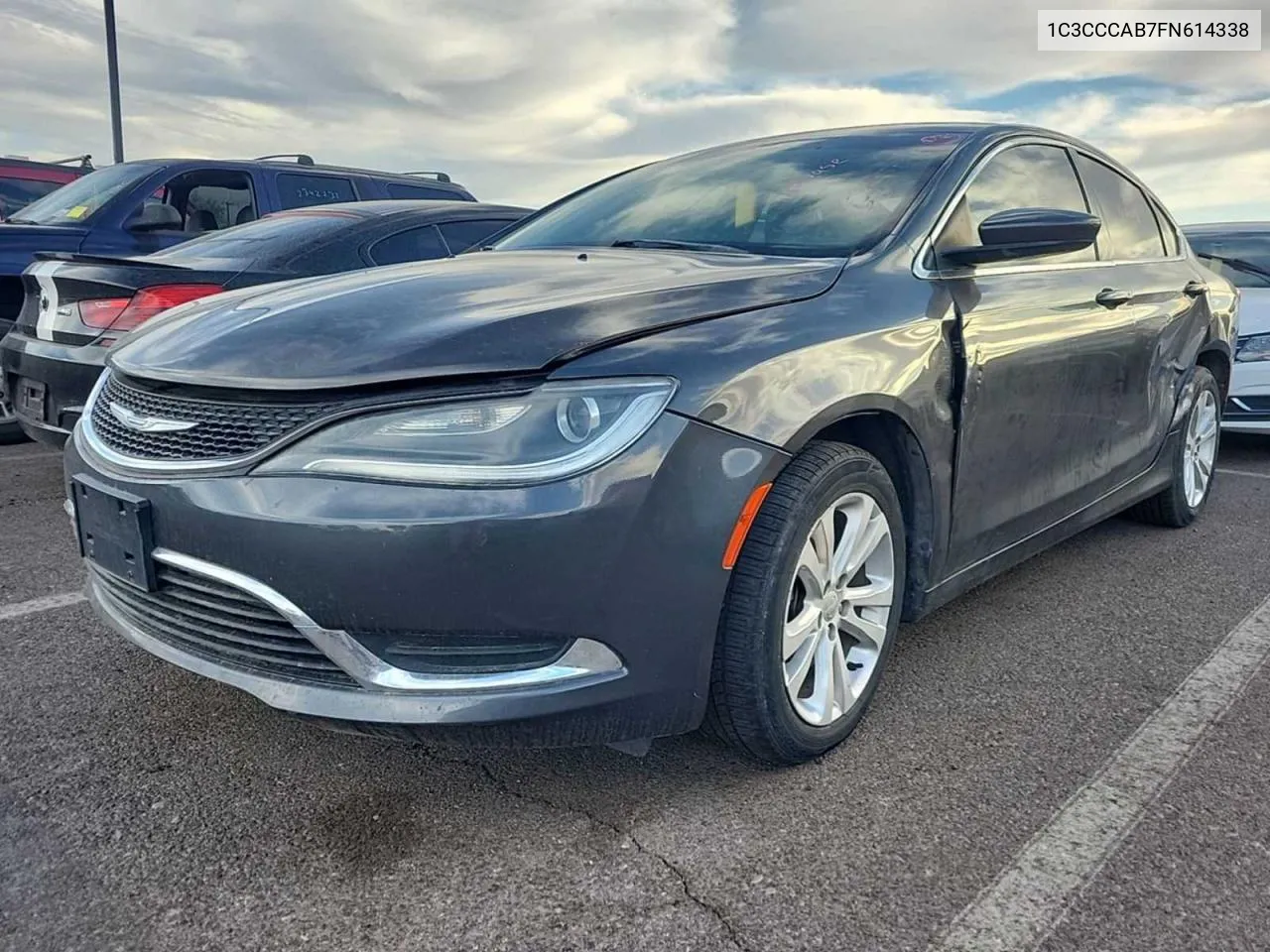 2015 Chrysler 200 Limited VIN: 1C3CCCAB7FN614338 Lot: 81001244