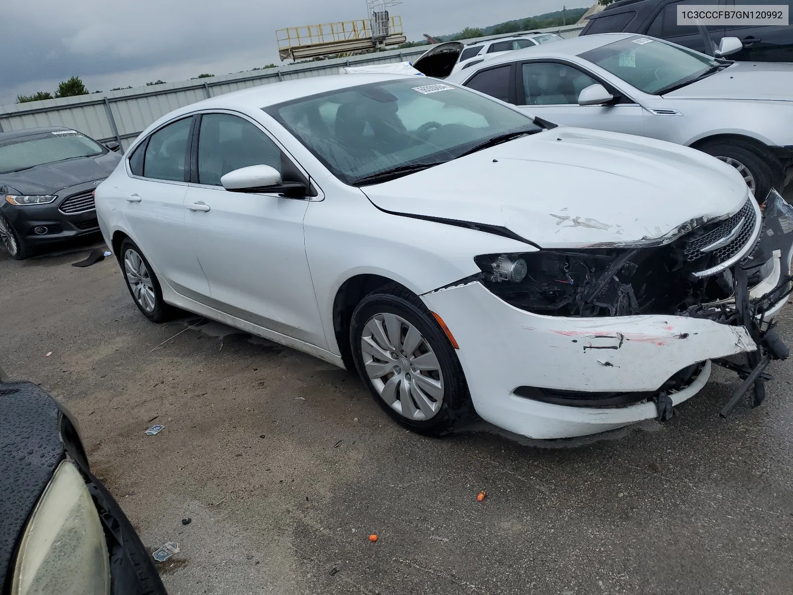 2016 Chrysler 200 Lx VIN: 1C3CCCFB7GN120992 Lot: 66350864