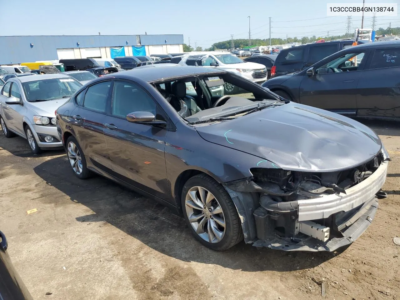 1C3CCCBB4GN138744 2016 Chrysler 200 S