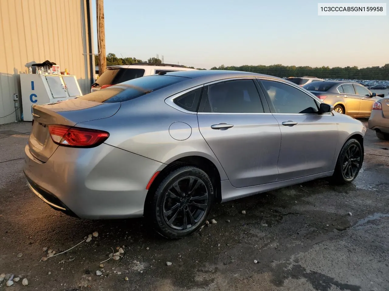 1C3CCCAB5GN159958 2016 Chrysler 200 Limited