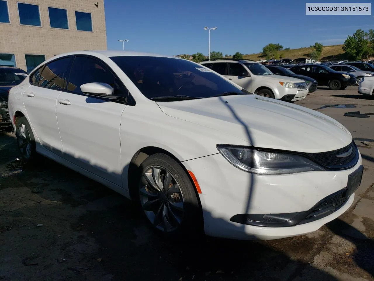 2016 Chrysler 200 S VIN: 1C3CCCDG1GN151573 Lot: 72402934