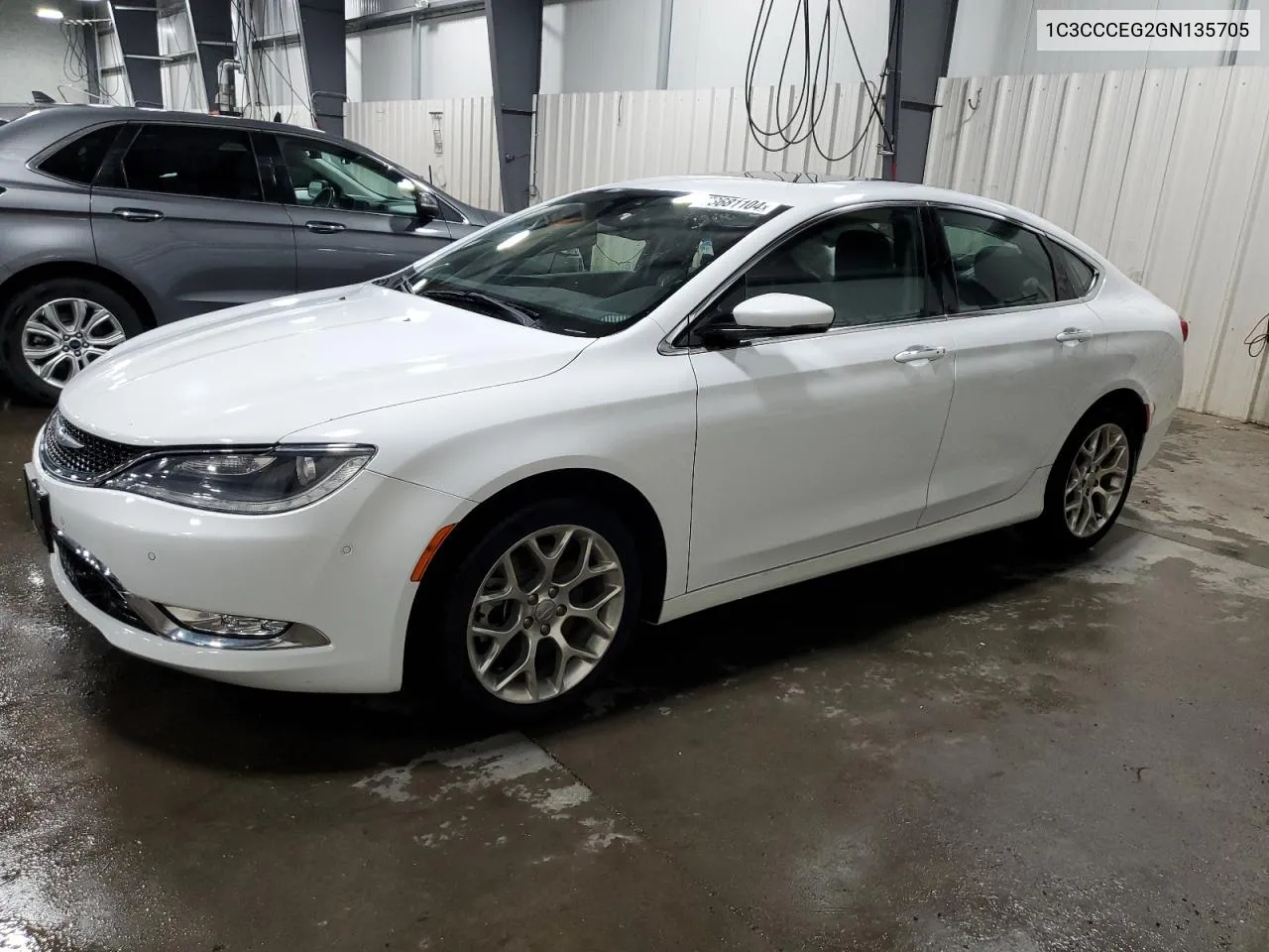 2016 Chrysler 200 C VIN: 1C3CCCEG2GN135705 Lot: 73681104