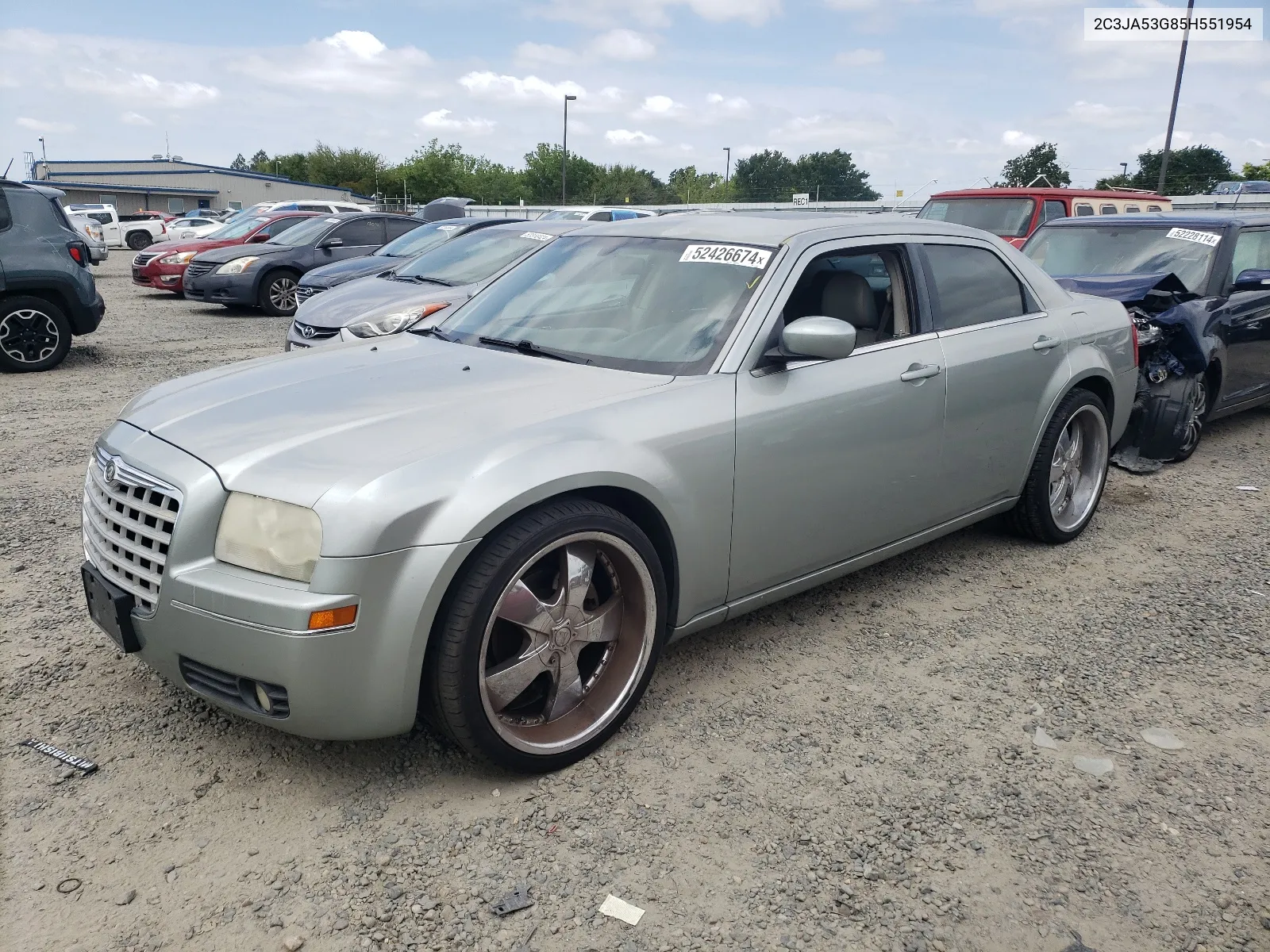 2005 Chrysler 300 Touring VIN: 2C3JA53G85H551954 Lot: 52426674