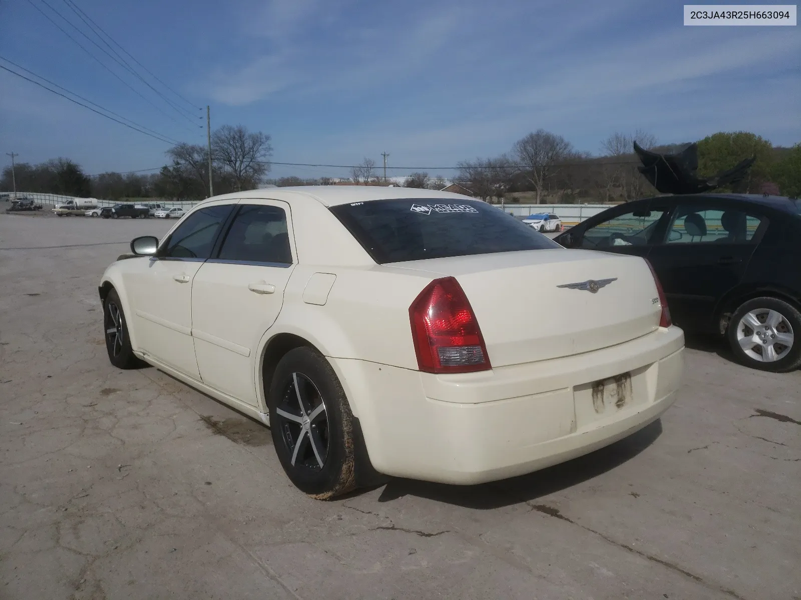 2005 Chrysler 300 VIN: 2C3JA43R25H663094 Lot: 60813664