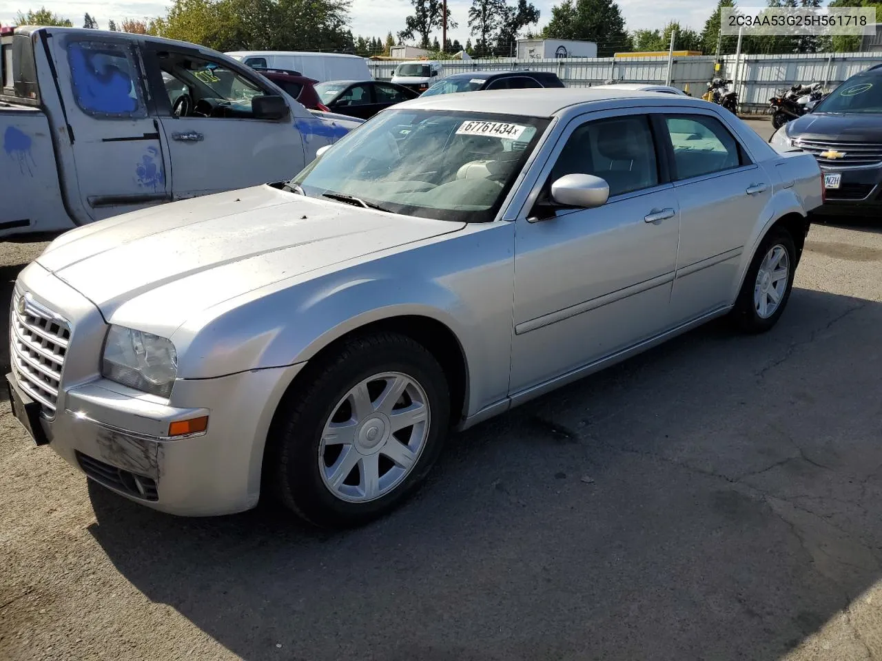 2005 Chrysler 300 Touring VIN: 2C3AA53G25H561718 Lot: 67761434