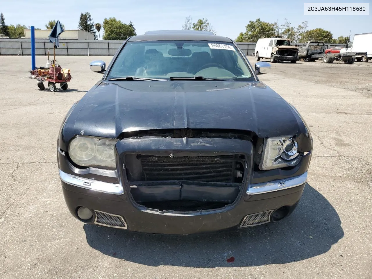 2C3JA63H45H118680 2005 Chrysler 300C