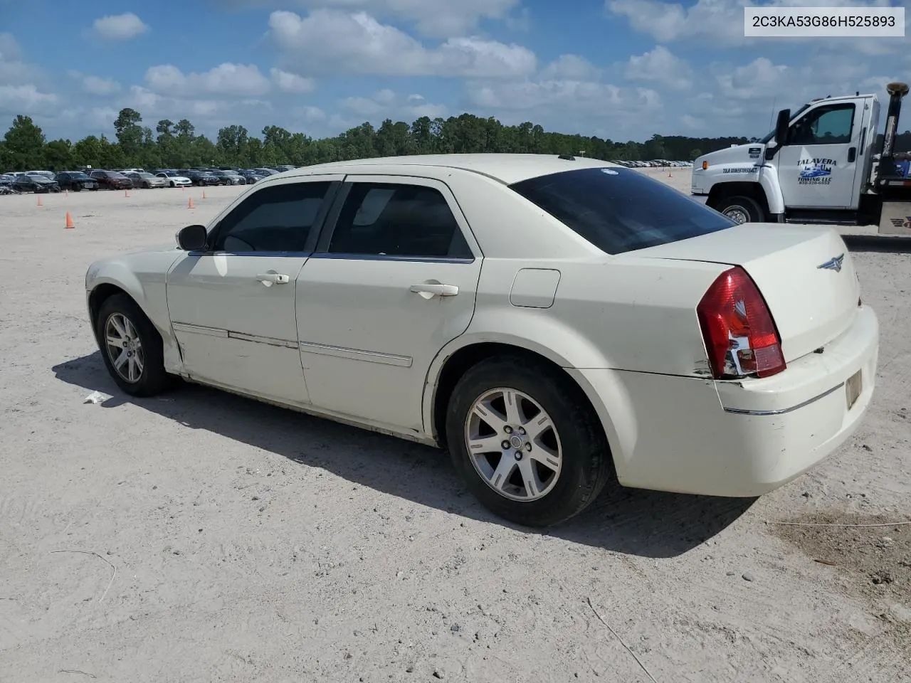 2006 Chrysler 300 Touring VIN: 2C3KA53G86H525893 Lot: 62090664