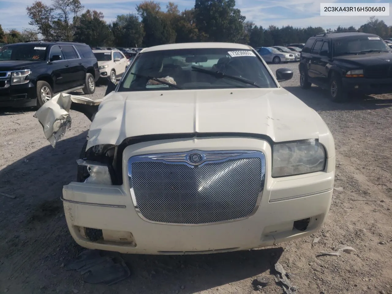 2006 Chrysler 300 VIN: 2C3KA43R16H506680 Lot: 63416404