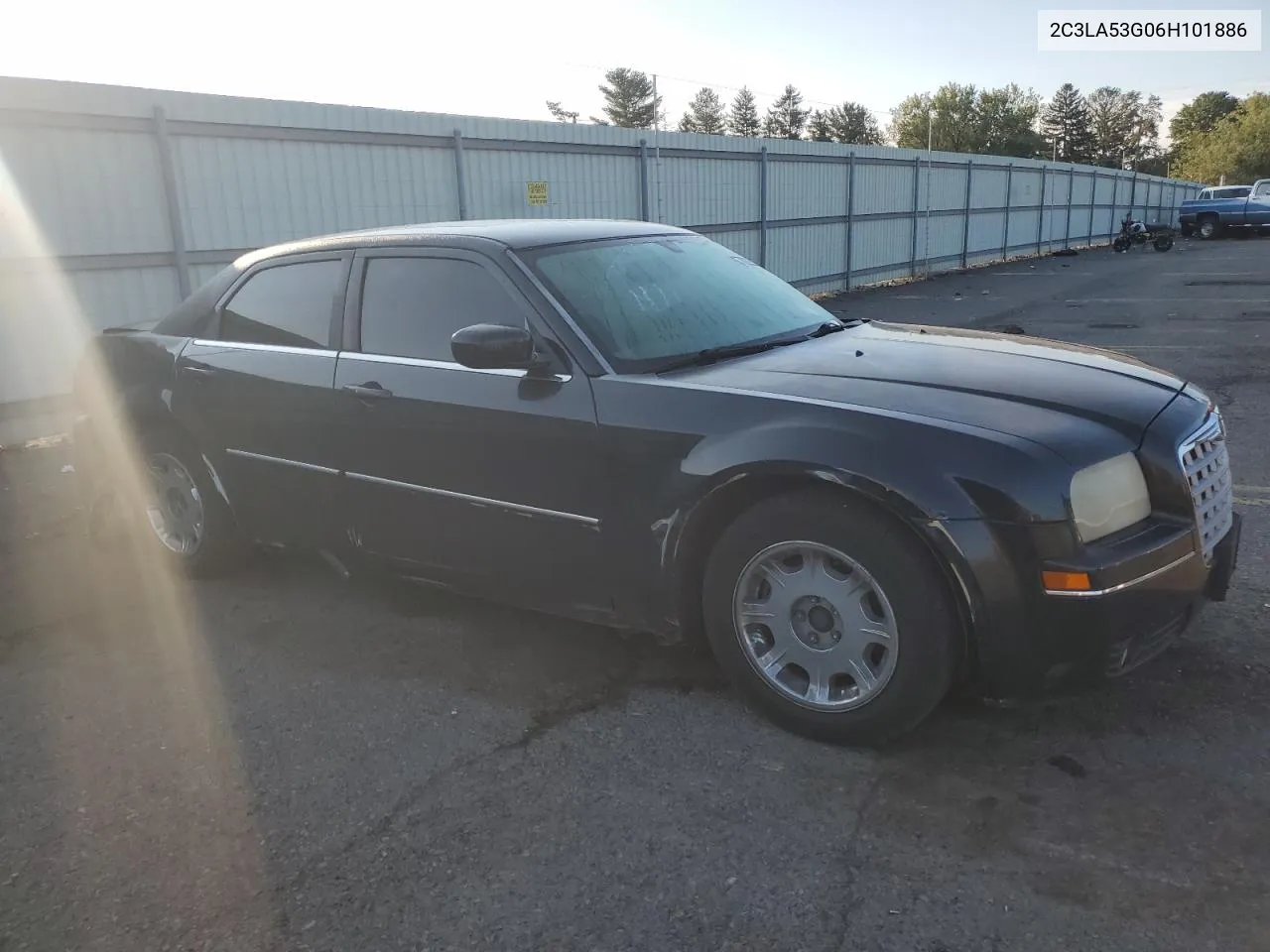 2006 Chrysler 300 Touring VIN: 2C3LA53G06H101886 Lot: 70202534