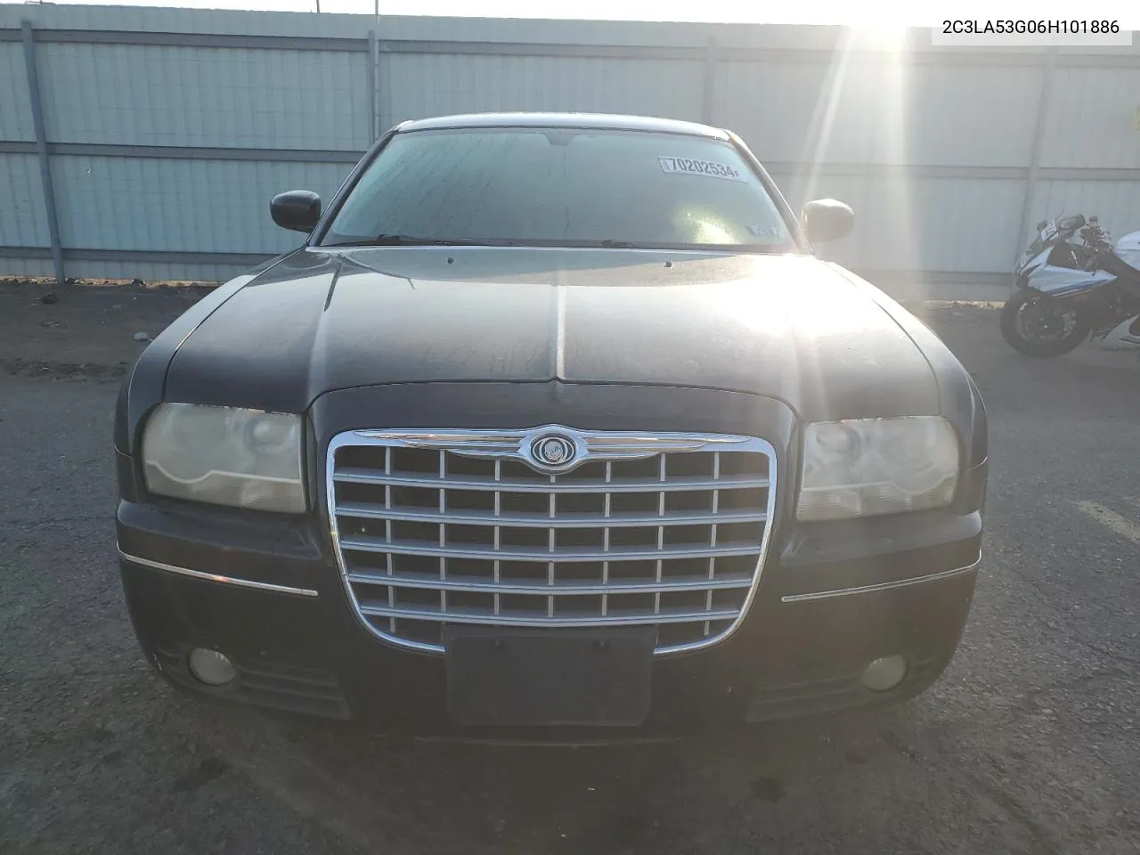 2006 Chrysler 300 Touring VIN: 2C3LA53G06H101886 Lot: 70202534