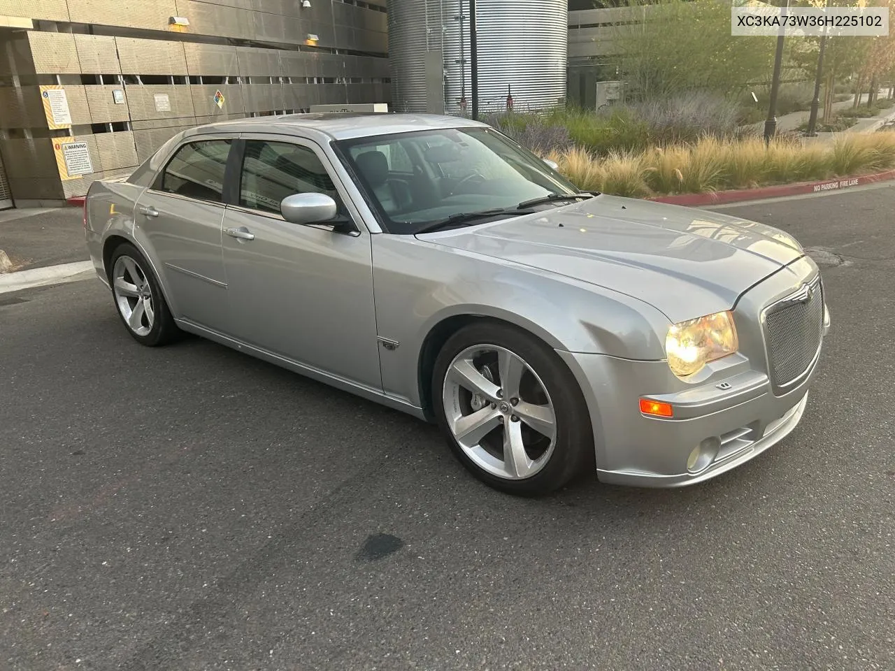 2006 Chrysler 300C Srt-8 VIN: XC3KA73W36H225102 Lot: 72264084