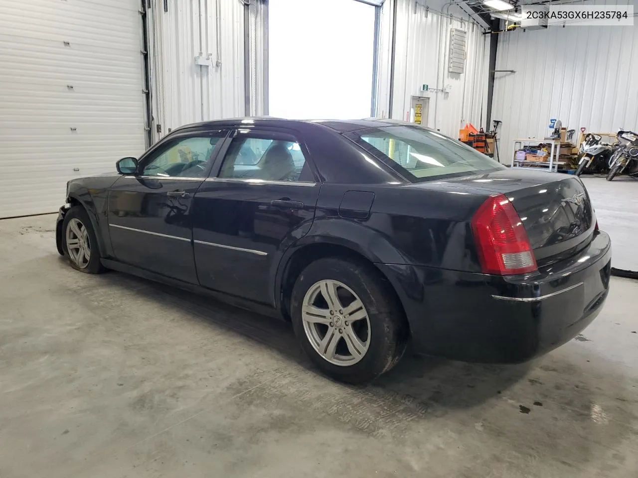 2006 Chrysler 300 Touring VIN: 2C3KA53GX6H235784 Lot: 73098274