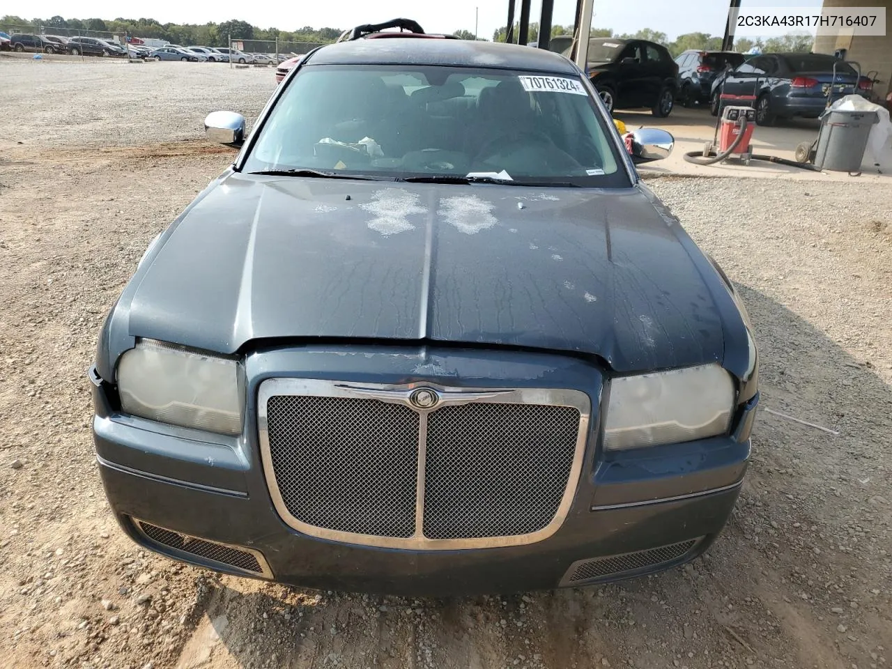 2007 Chrysler 300 VIN: 2C3KA43R17H716407 Lot: 70761324