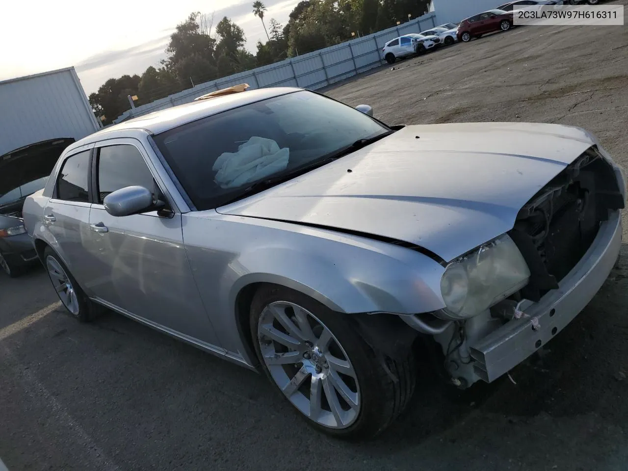 2C3LA73W97H616311 2007 Chrysler 300C Srt-8