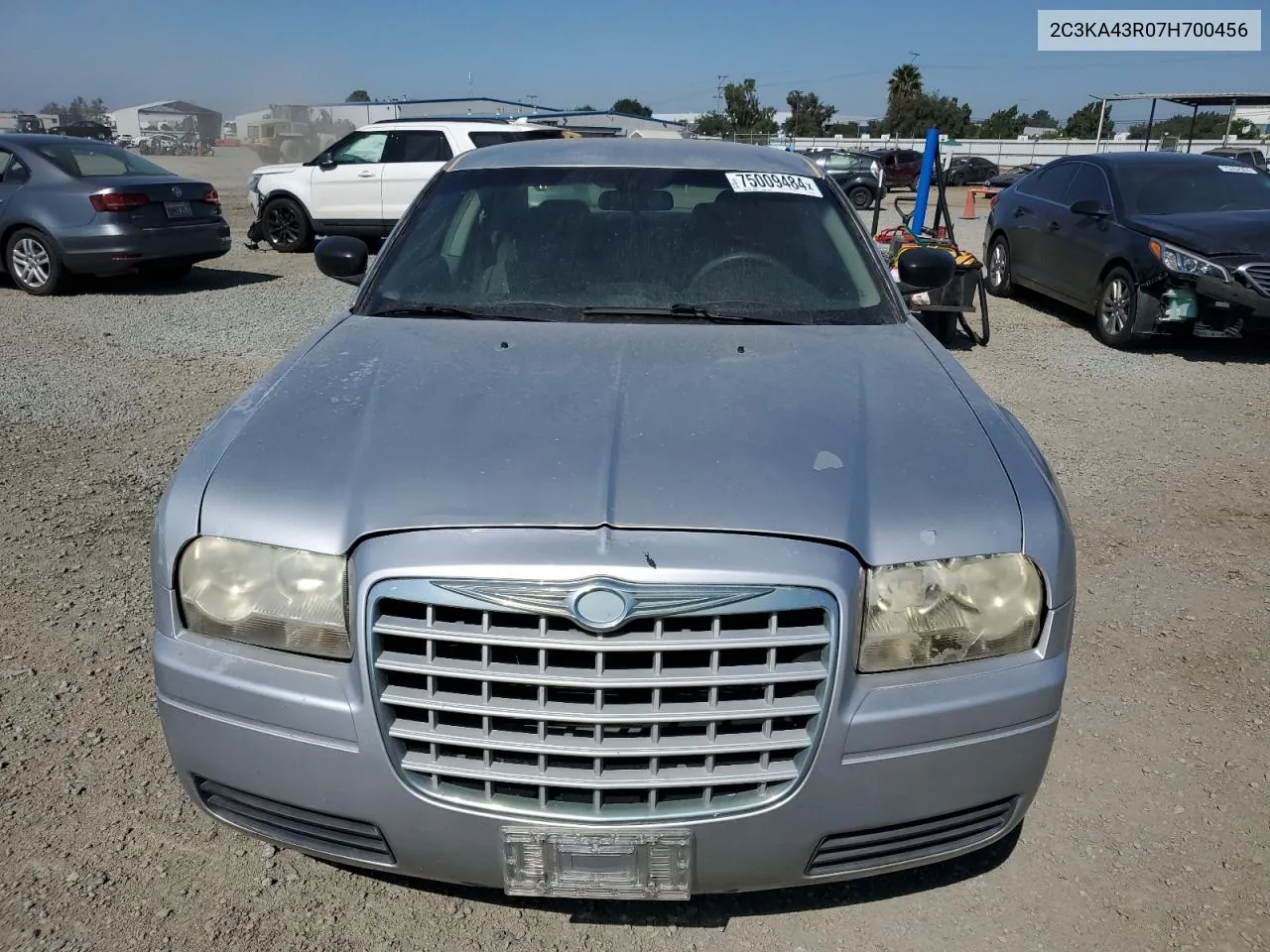 2007 Chrysler 300 VIN: 2C3KA43R07H700456 Lot: 75009484