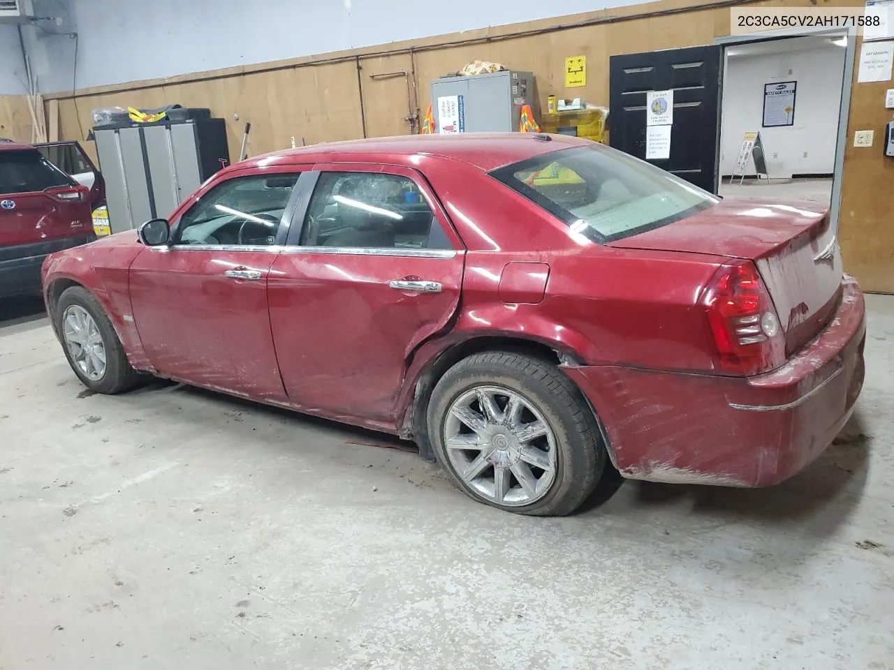 2C3CA5CV2AH171588 2010 Chrysler 300 Touring