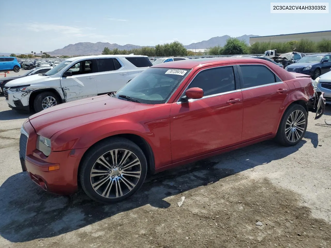 2010 Chrysler 300 S VIN: 2C3CA2CV4AH330352 Lot: 70720414