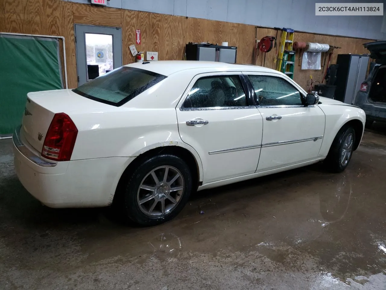 2C3CK6CT4AH113824 2010 Chrysler 300C