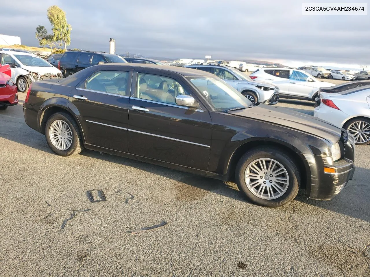 2C3CA5CV4AH234674 2010 Chrysler 300 Touring