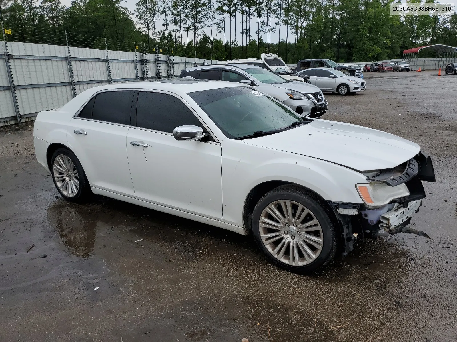 2C3CA5CG8BH561310 2011 Chrysler 300 Limited