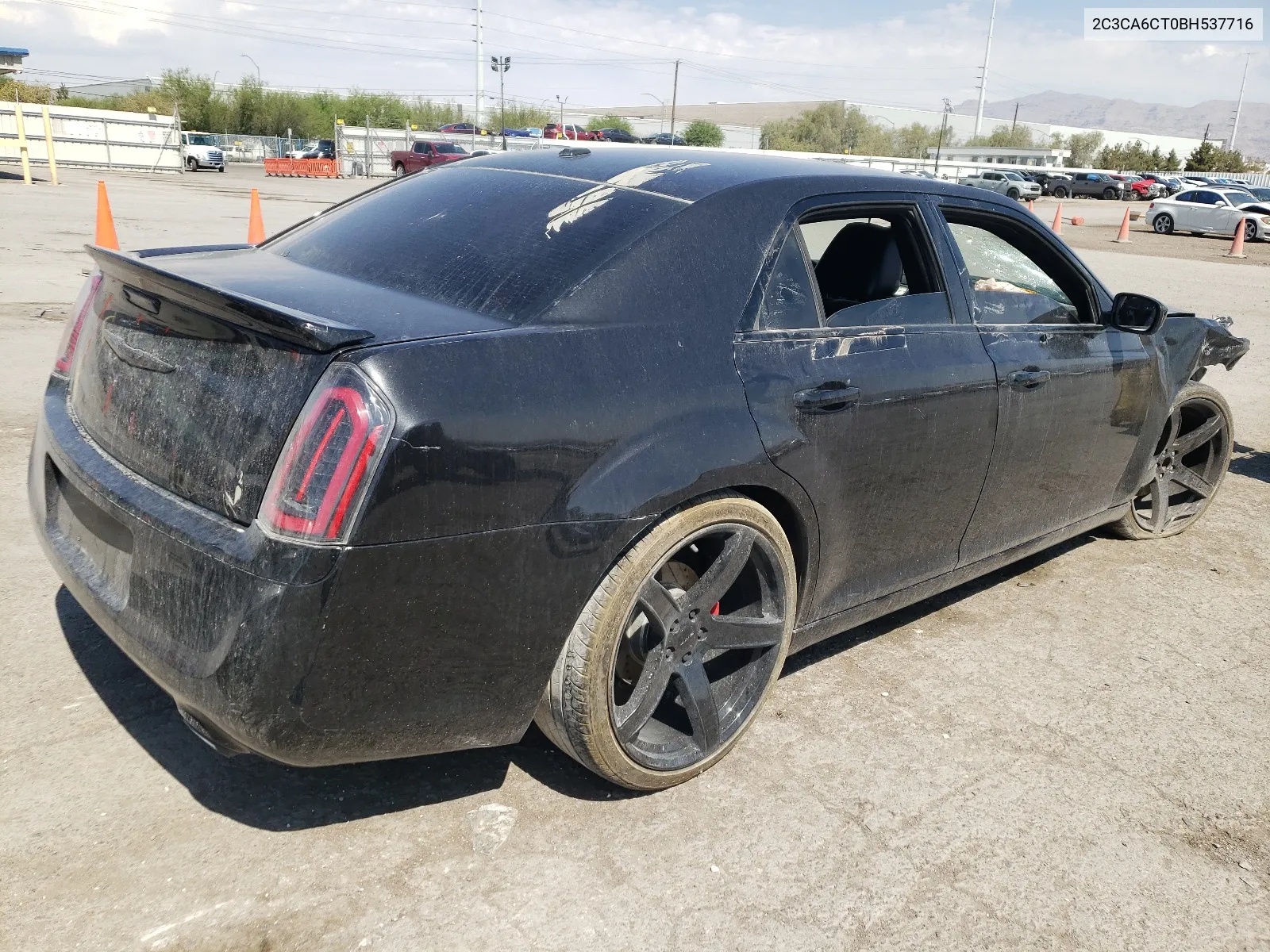 2C3CA6CT0BH537716 2011 Chrysler 300C