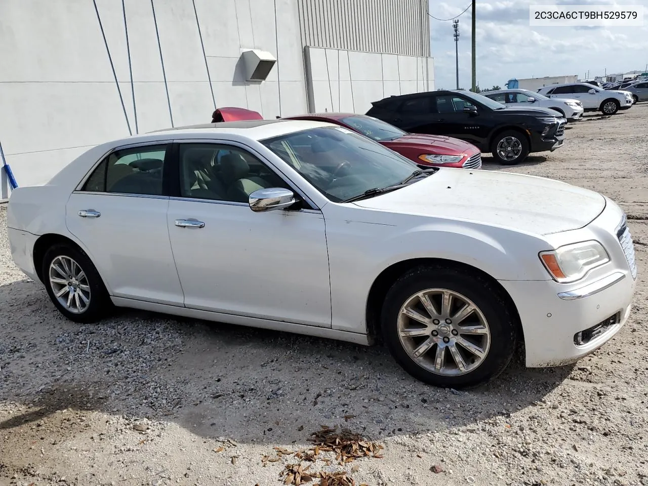 2C3CA6CT9BH529579 2011 Chrysler 300C