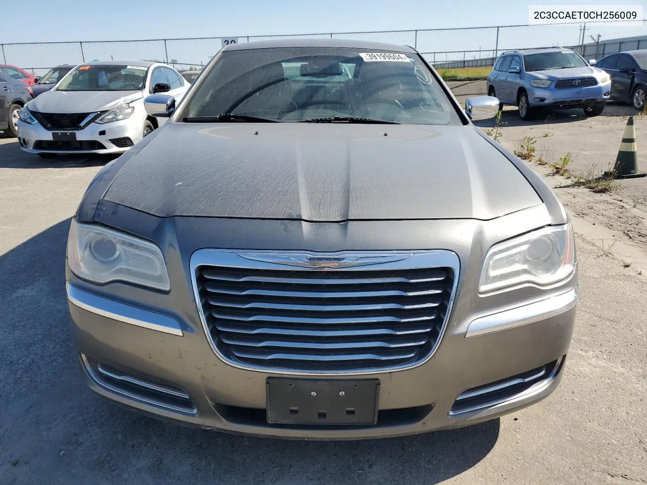 2C3CCAET0CH256009 2012 Chrysler 300C