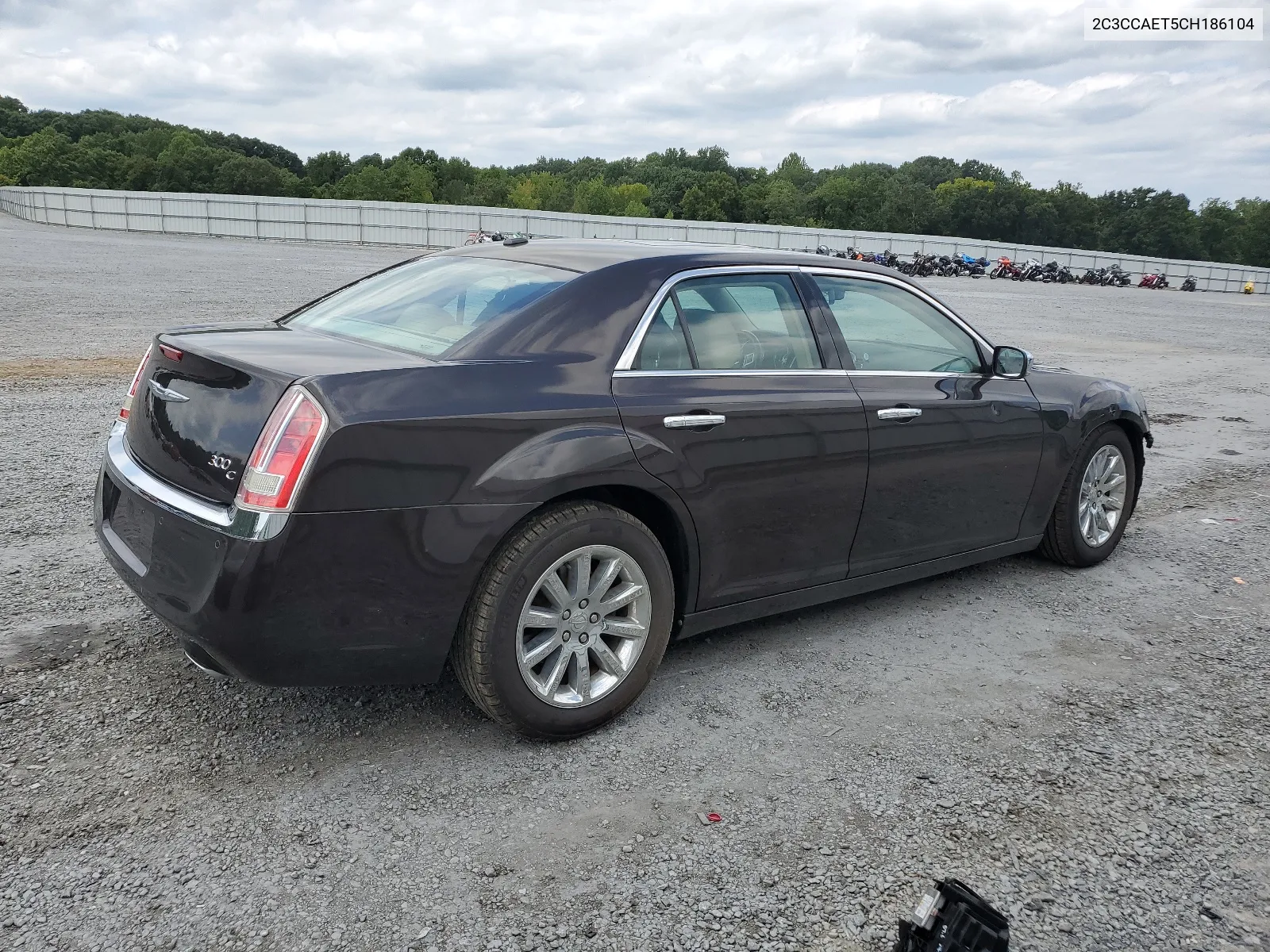 2012 Chrysler 300C VIN: 2C3CCAET5CH186104 Lot: 68531274