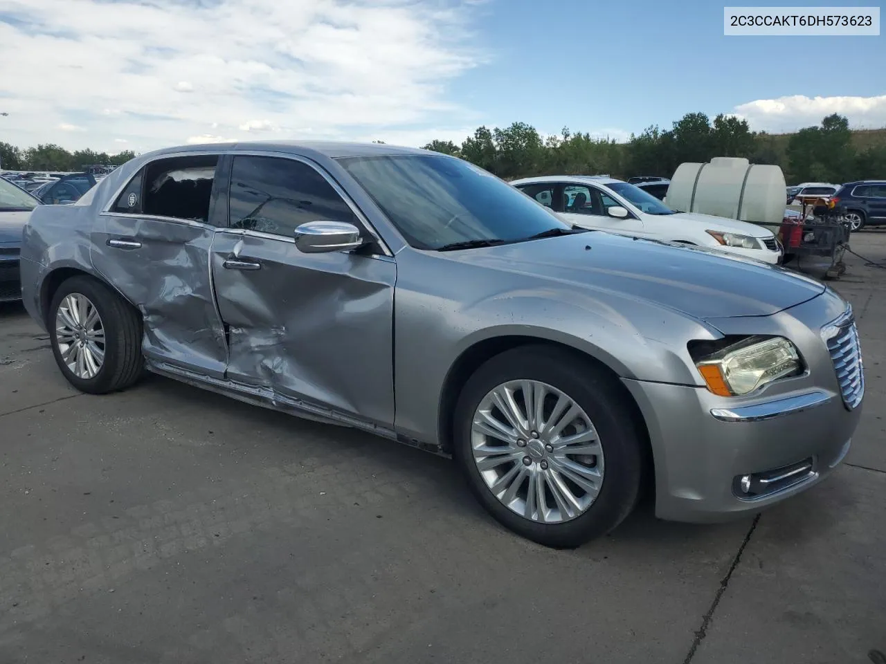 2C3CCAKT6DH573623 2013 Chrysler 300C